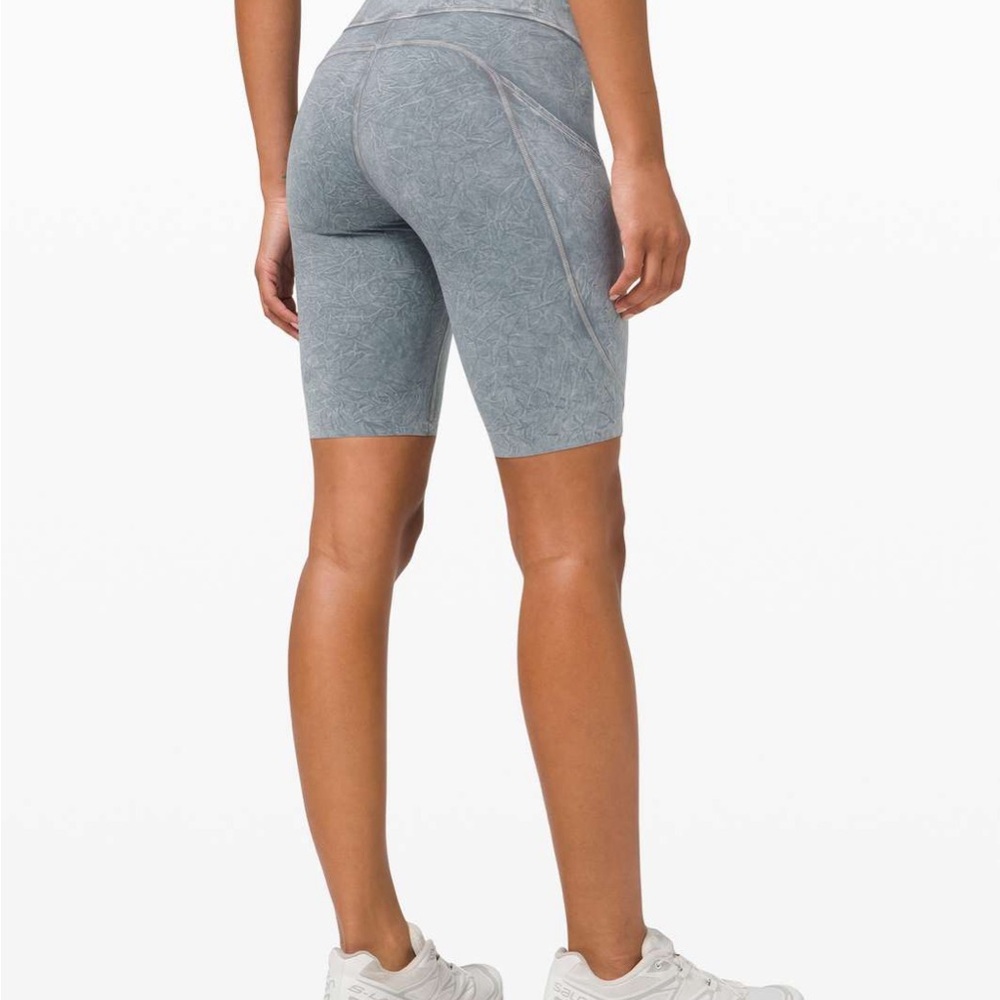 Lululemon Fast and Free Short 10" *Ice Dye - Picture 4 of 4